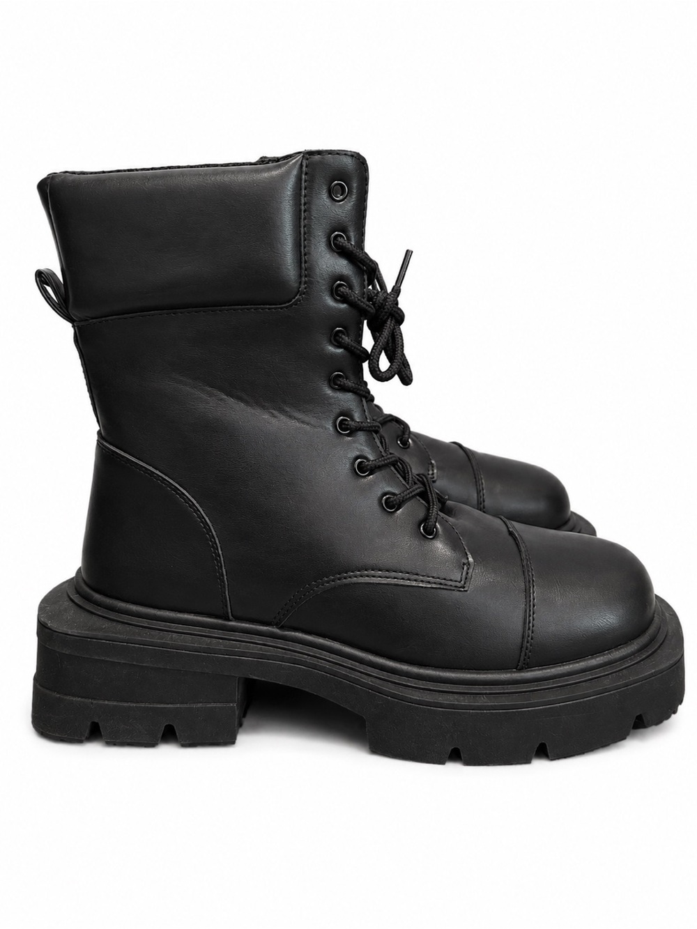 Rouge Helium Matte Black Lug-Soled Combat Boots
